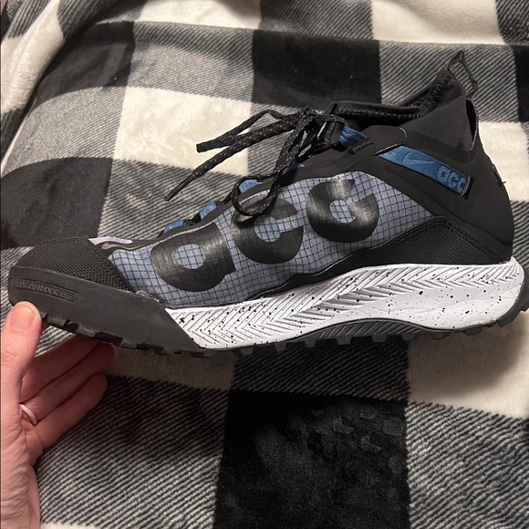 Nike ACG Zoom Terra Zaherra in the "Space Purple" colorway size 9.5 - Picture 2 of 16